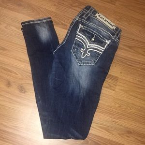 Rock Revival Straight leg Jeans